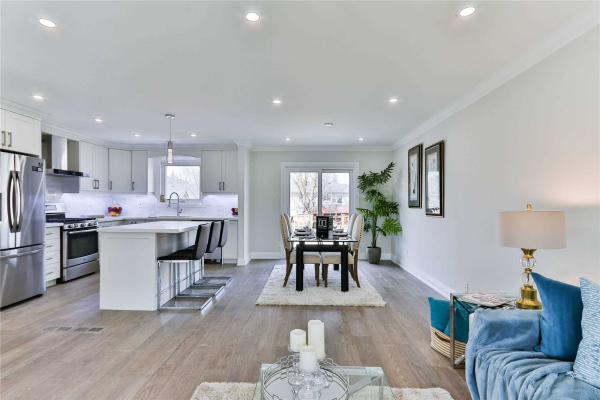 56 Candlewood Cres, Toronto
