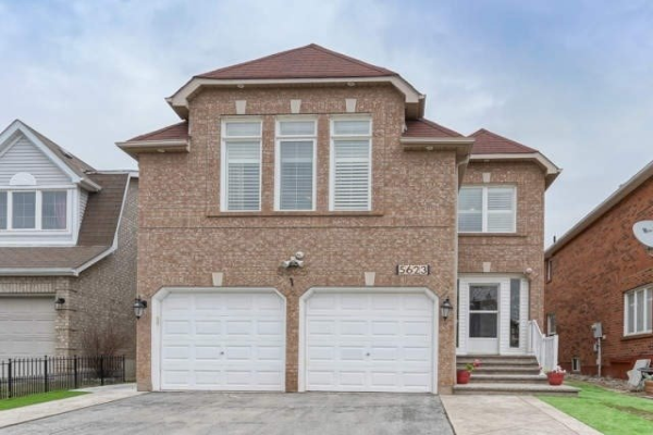 5623 Bell Harbour Dr, Mississauga