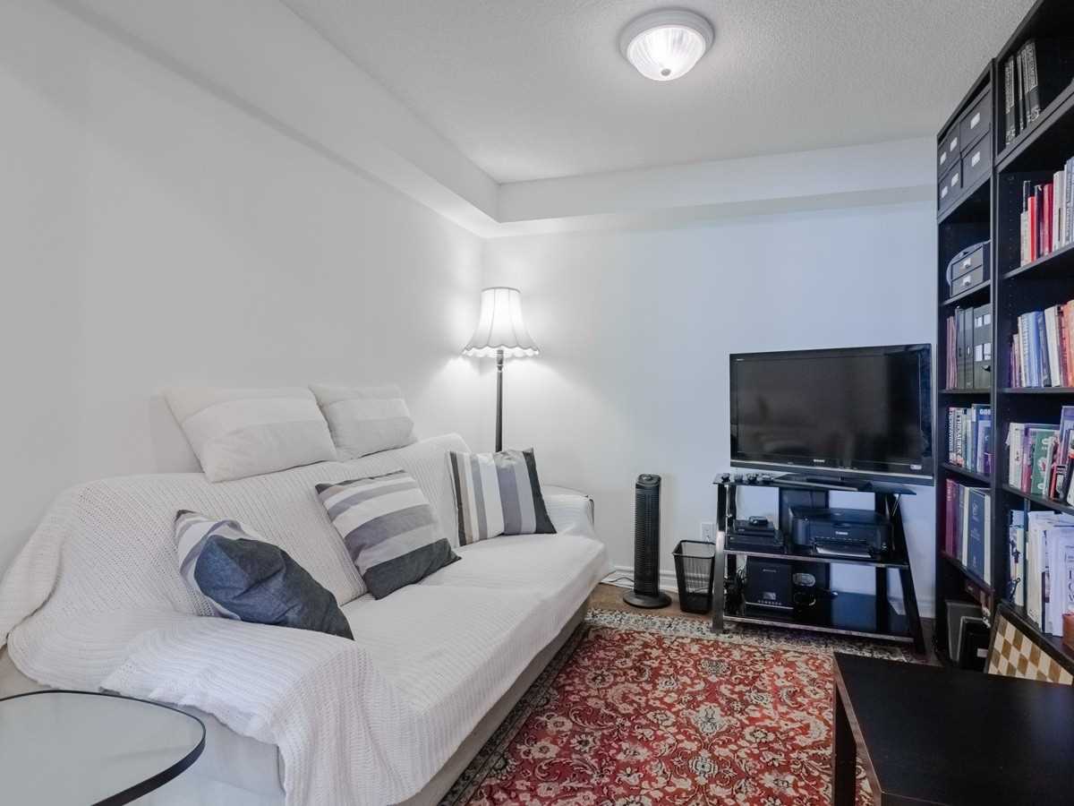 350 Princess Royal Dr, #1508