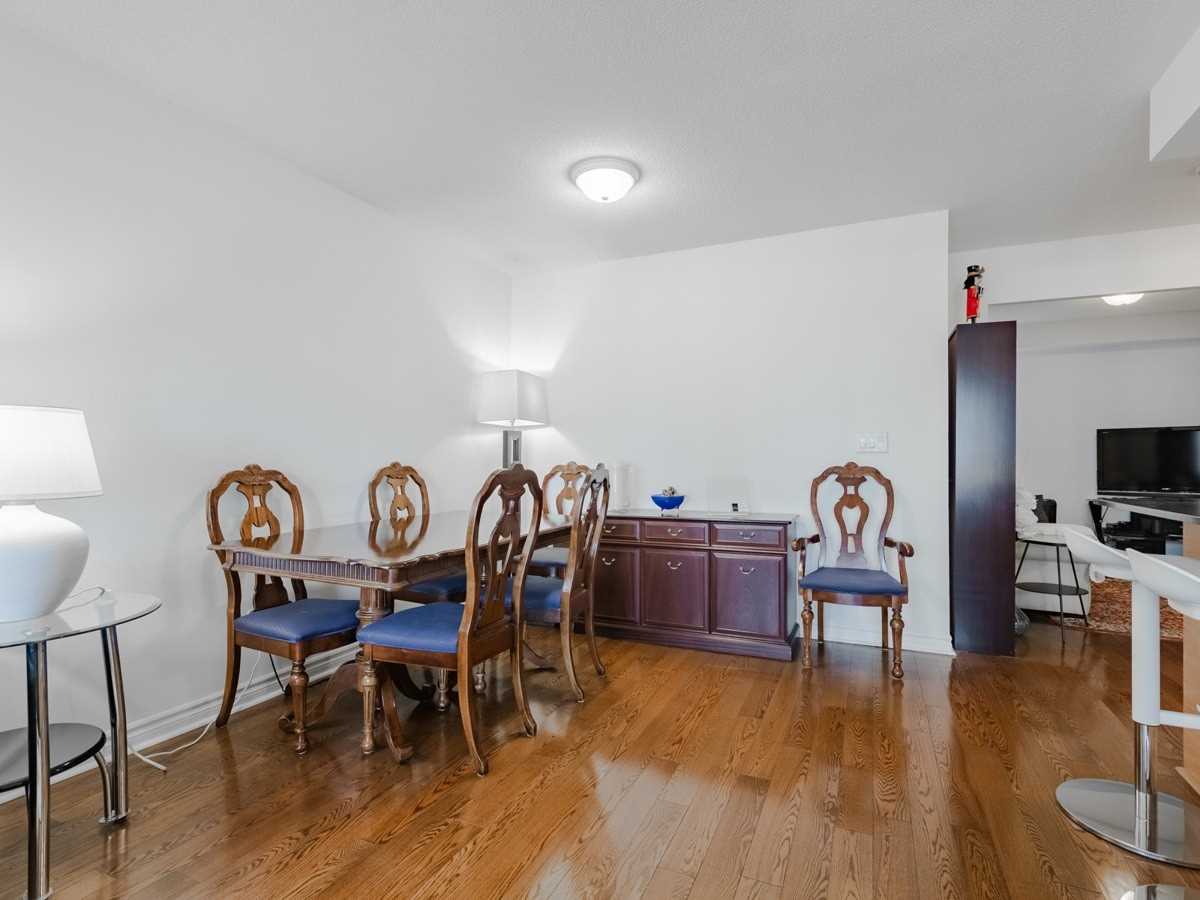 350 Princess Royal Dr, #1508