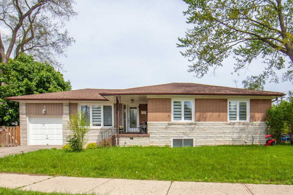 1 Bridgetown Dr, Toronto