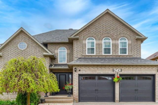 4742 Creditview Rd, Mississauga