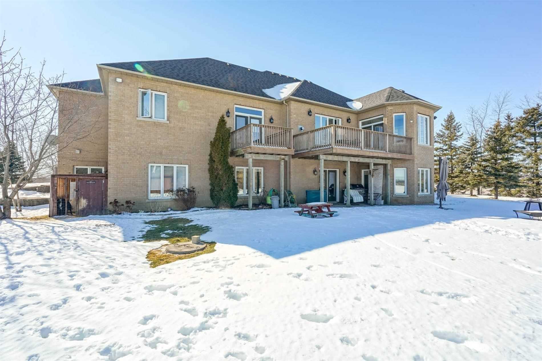 13815 The Gore Rd, (MLS® W4785332) See this detached house for