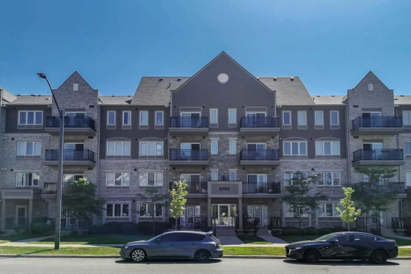 5705 Long Valley Rd, Mississauga