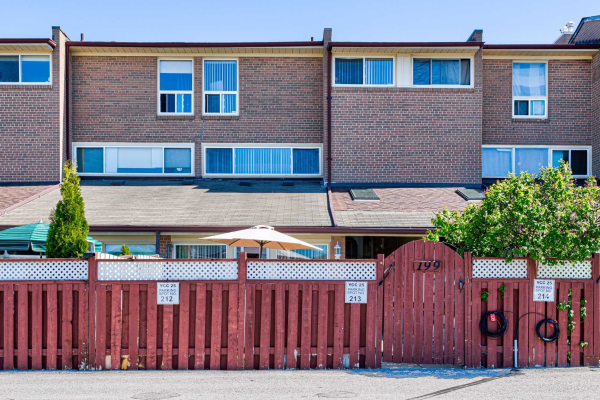 262 John Garland Blvd 262 John Garland Blvd