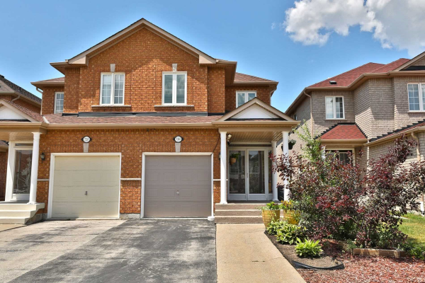 7353 Lowville Hts, Mississauga