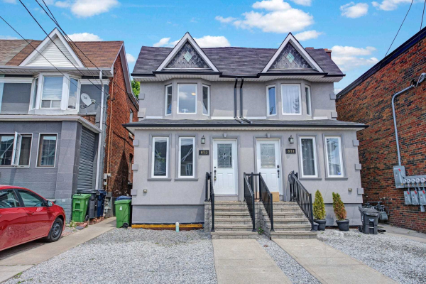 873 Runnymede Rd, Toronto