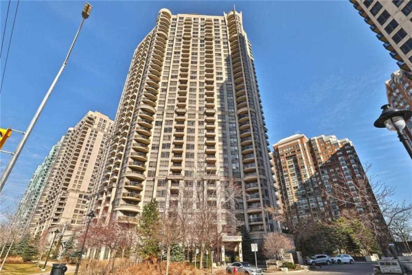 310 Burnhamthorpe Rd W, Mississauga