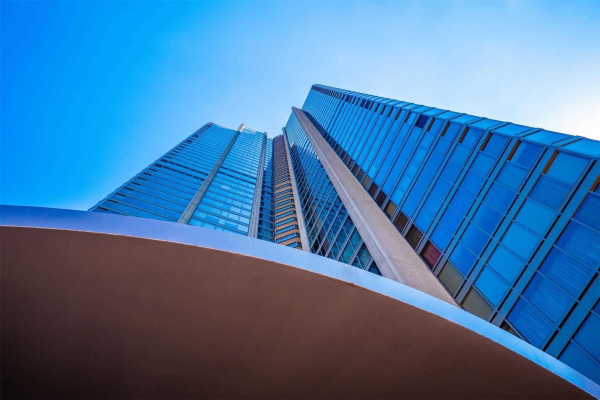 2045 Lake Shore Blvd W, Toronto