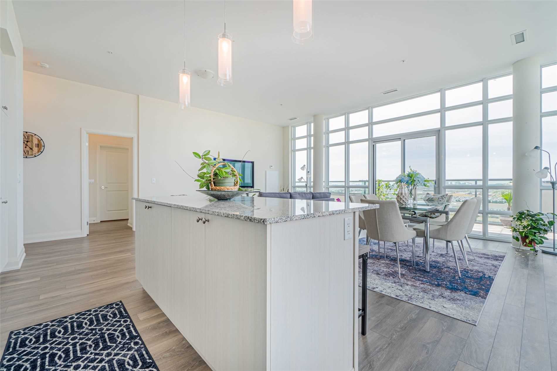 Yorkland Blvd (MLS® W4820402) See this condo apartment for sale in