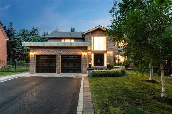 4267 Bridlepath Tr, Mississauga