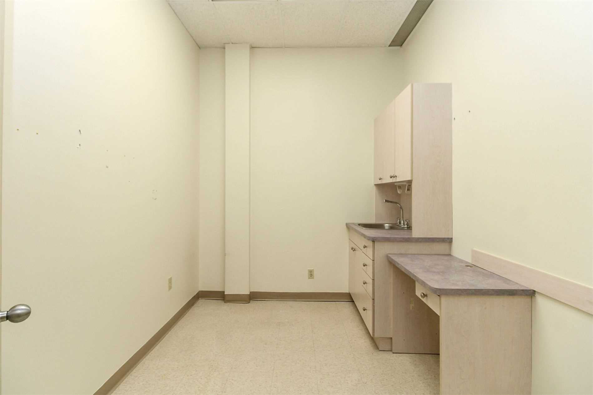Listing W4839550 - Large Photo # 14
