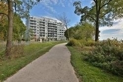 3500 Lakeshore Rd W, #226