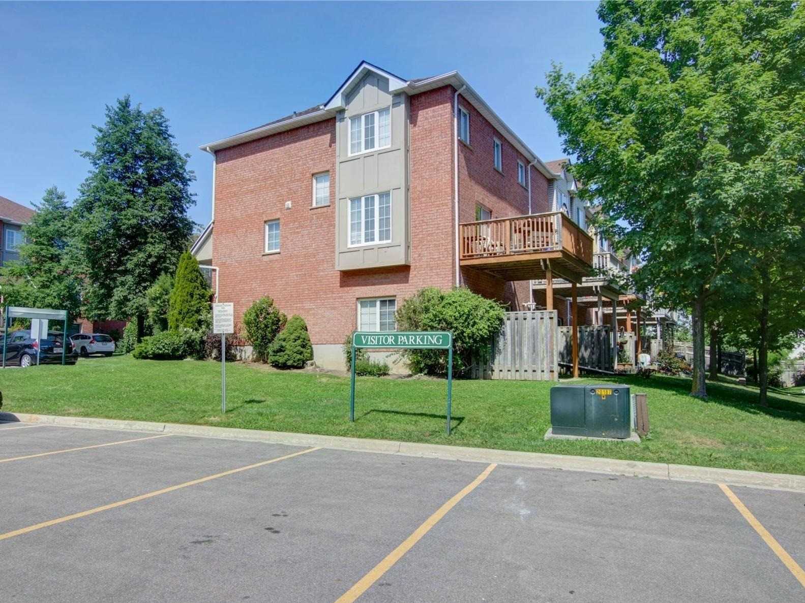 Britannia Rd (MLS® #: W4847883) - See this condo townhouse for sale in ...