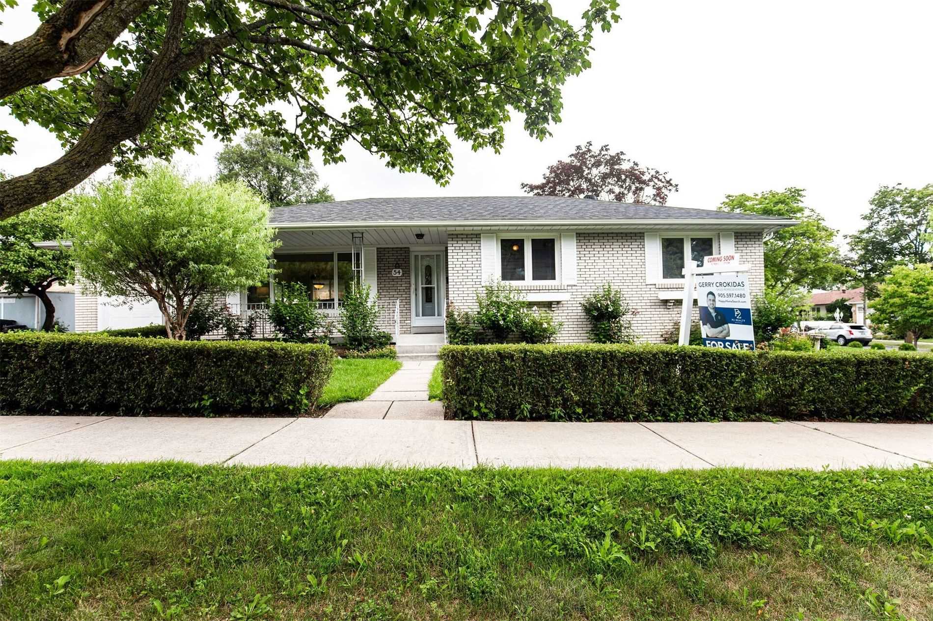 Irwin Rd (MLS® W4848319) See this detached house for sale in Elms