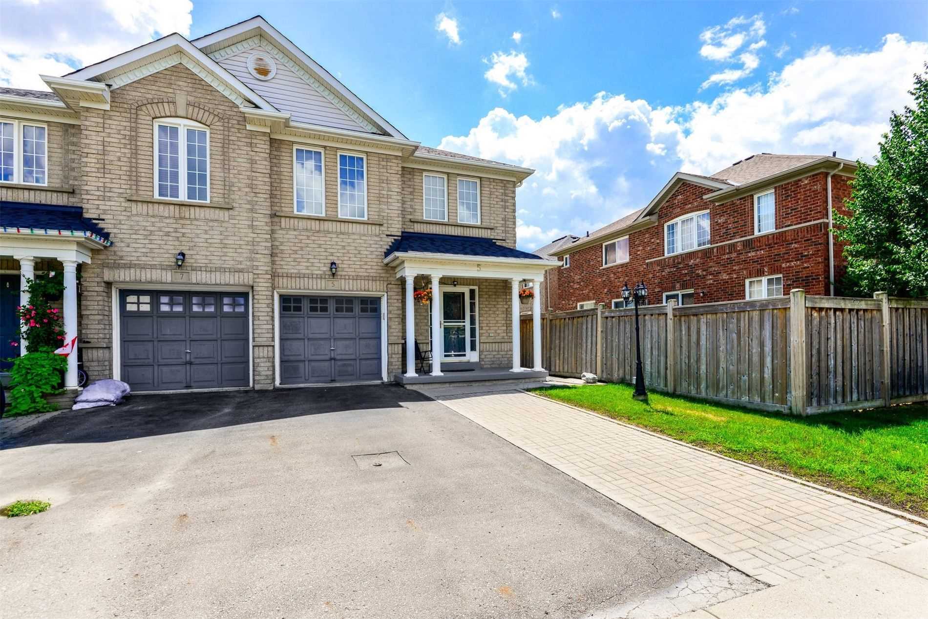 Listing W4851190 - Large Photo # 2