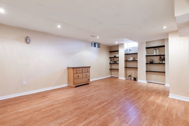 122 Spring Azure Cres