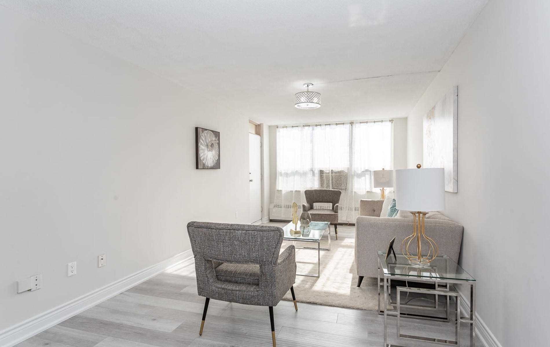 Dixon Rd (MLS® W4881623) See this condo apartment for sale in