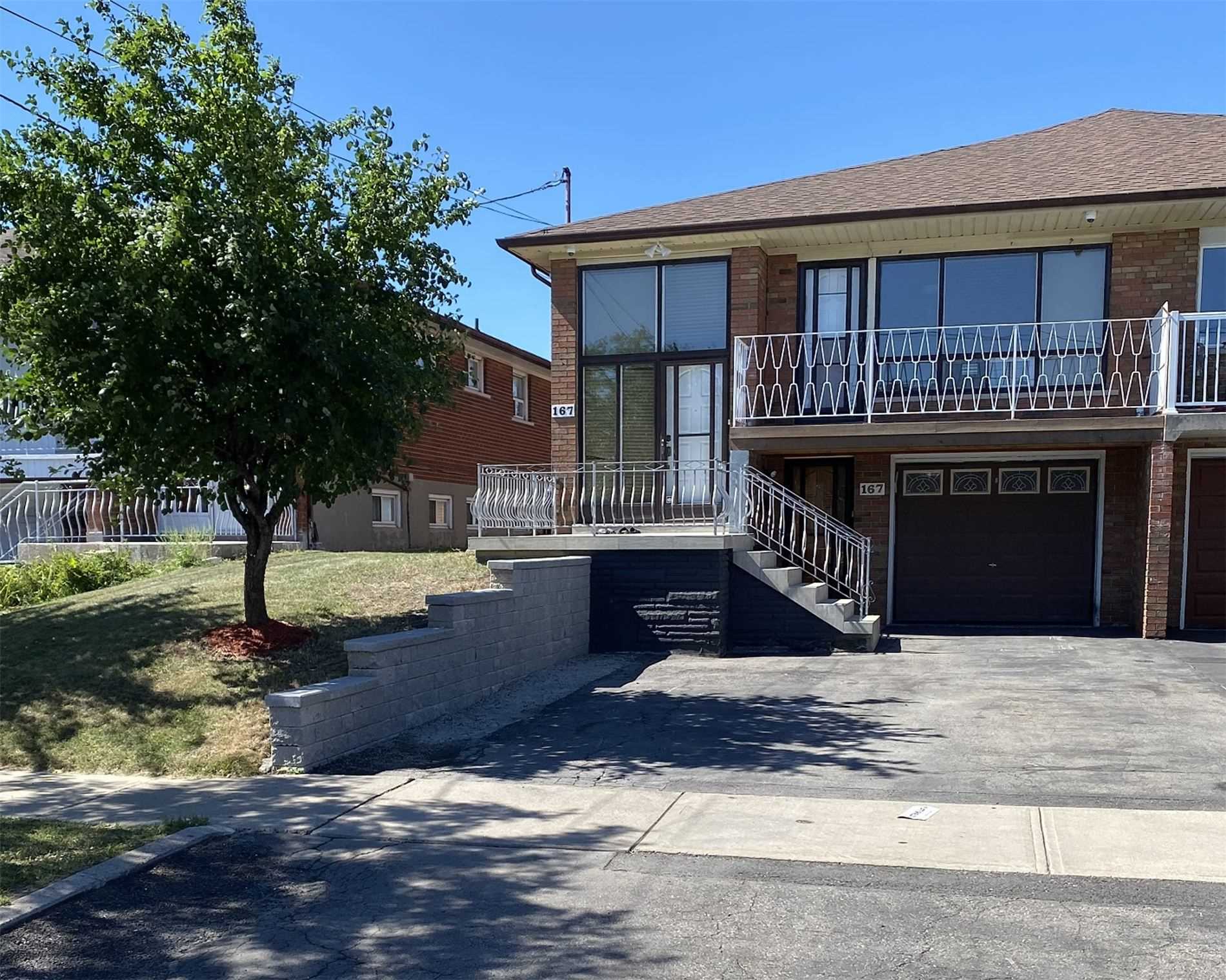 Ardwick Blvd (MLS® W4885525) See this semidetached house for sale