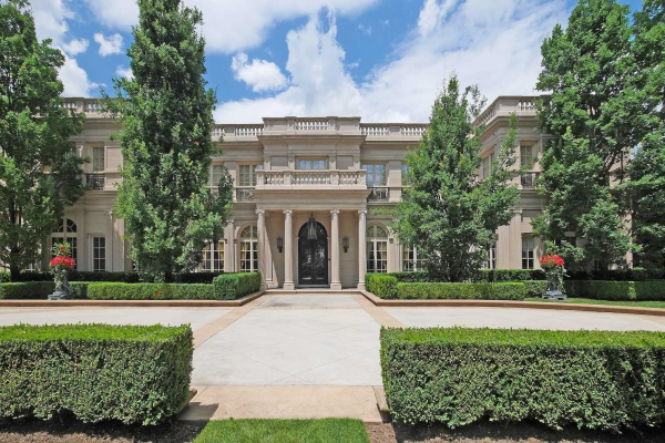 489 Lakeshore Rd E, Oakville