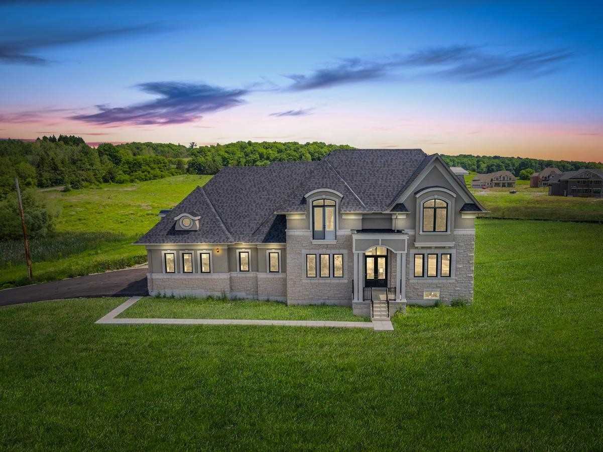 15971 Mount Pleasant Rd, (MLS® W4891203) See this detached house