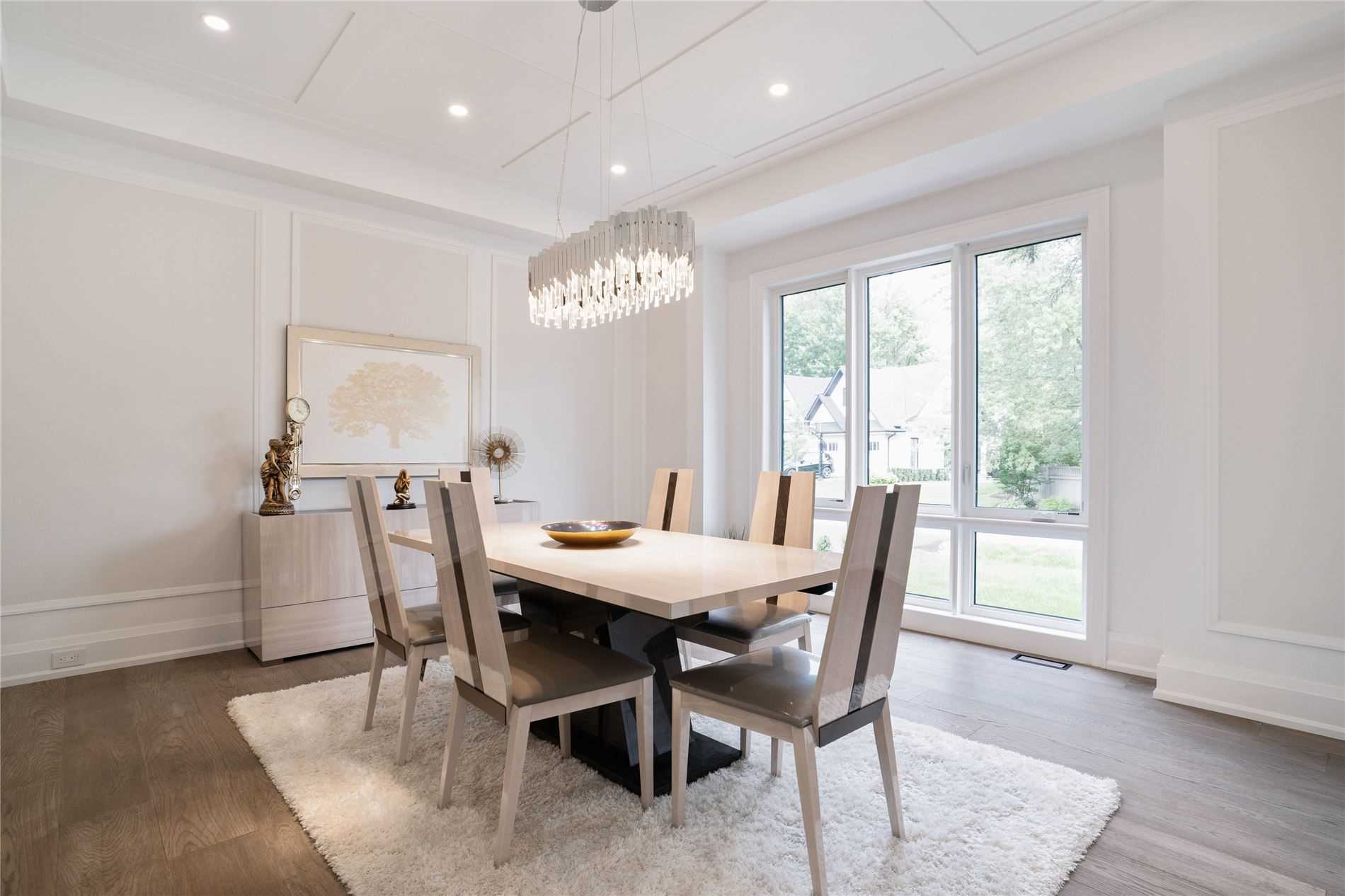 297 Savoy Cres
