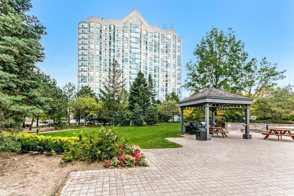 2177 Burnhamthorpe Rd W 2177 Burnhamthorpe Rd W