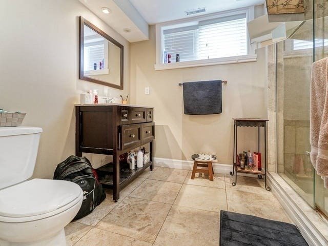 1392 Tansley Dr