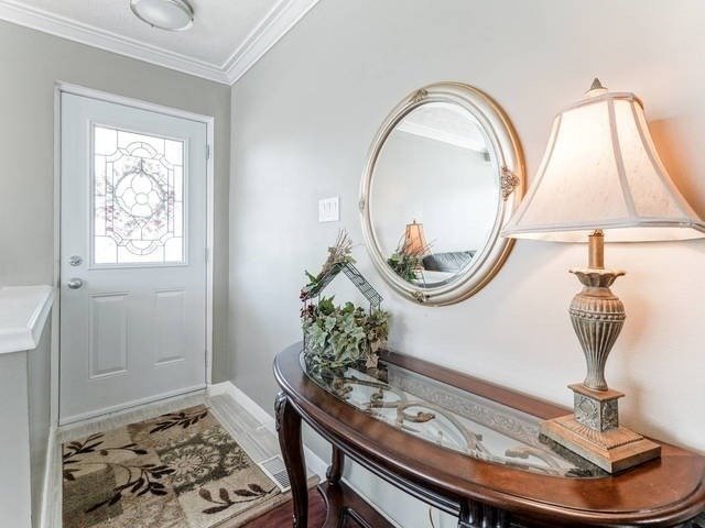 1392 Tansley Dr
