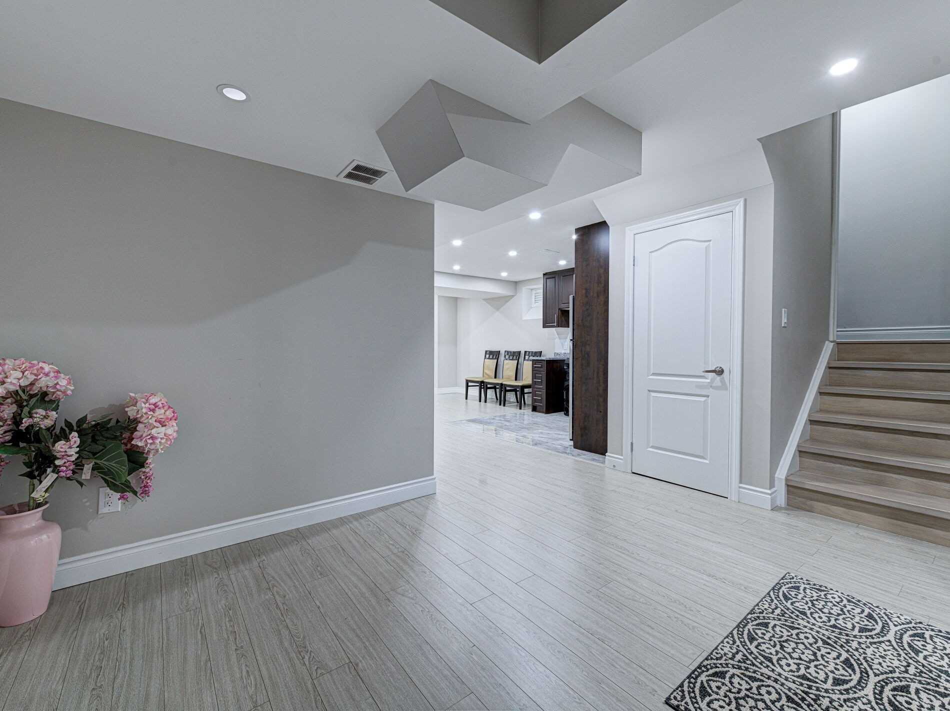 Listing W4904645 - Large Photo # 31