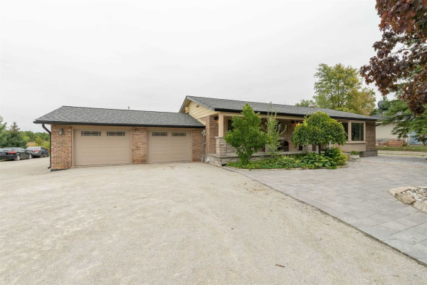 10653 Trafalgar Rd, Halton Hills