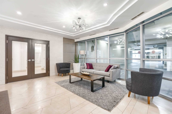 1900 Lake Shore Blvd W, Toronto