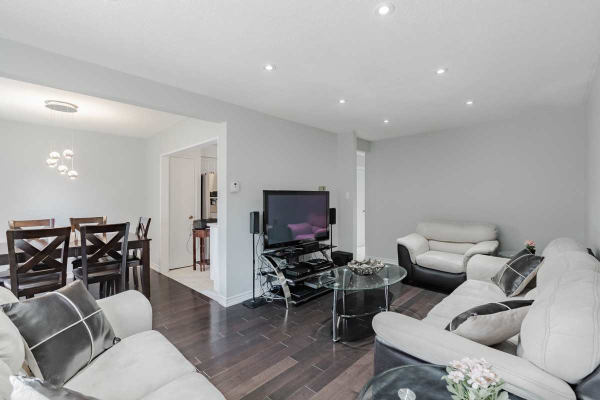 41 Mississauga Valley Blvd 41 Mississauga Valley Blvd