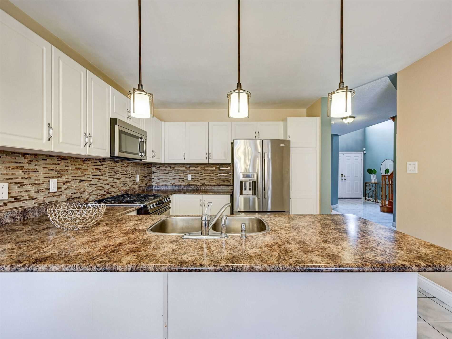 943 Preston Manor Dr