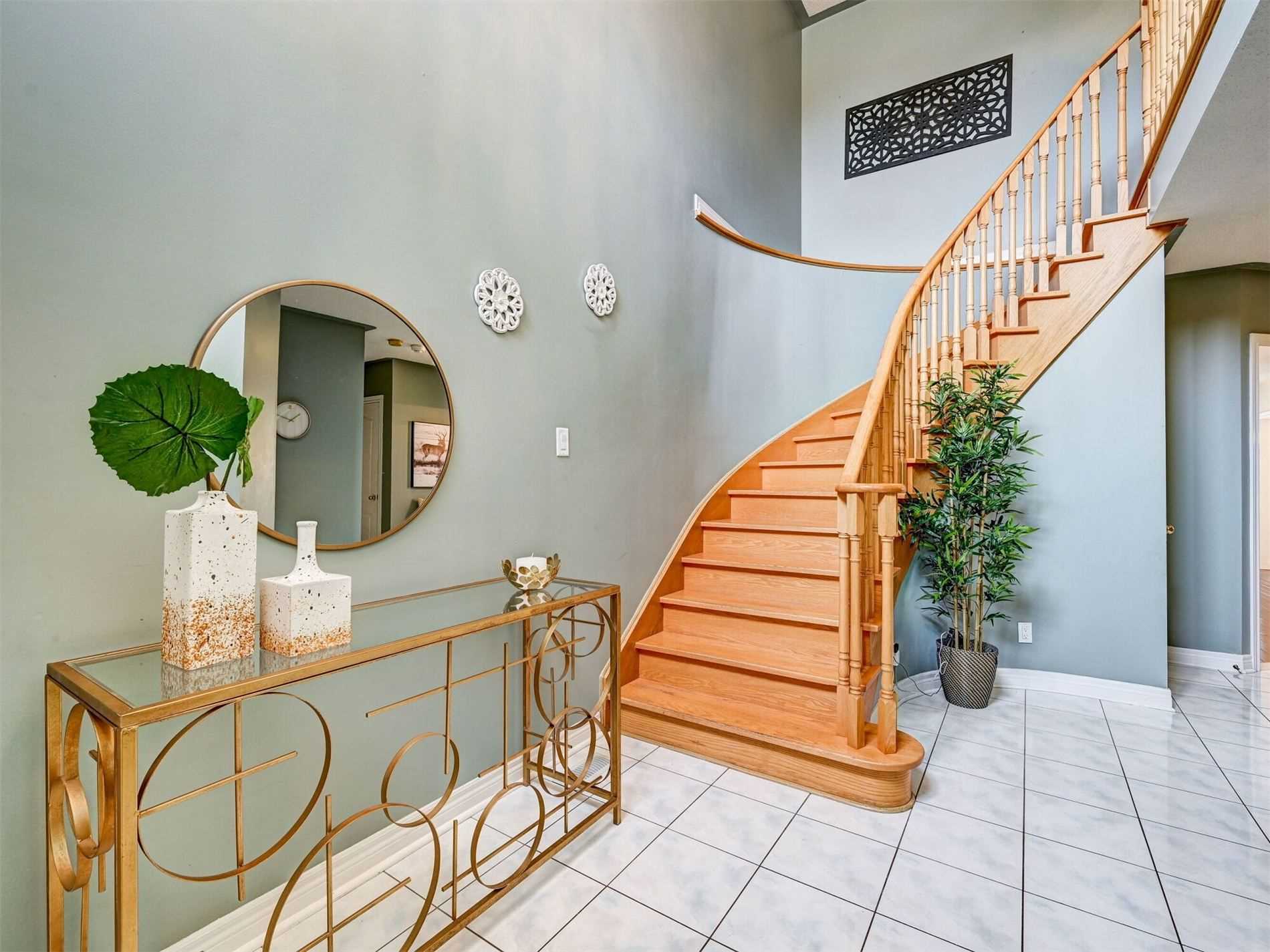 943 Preston Manor Dr