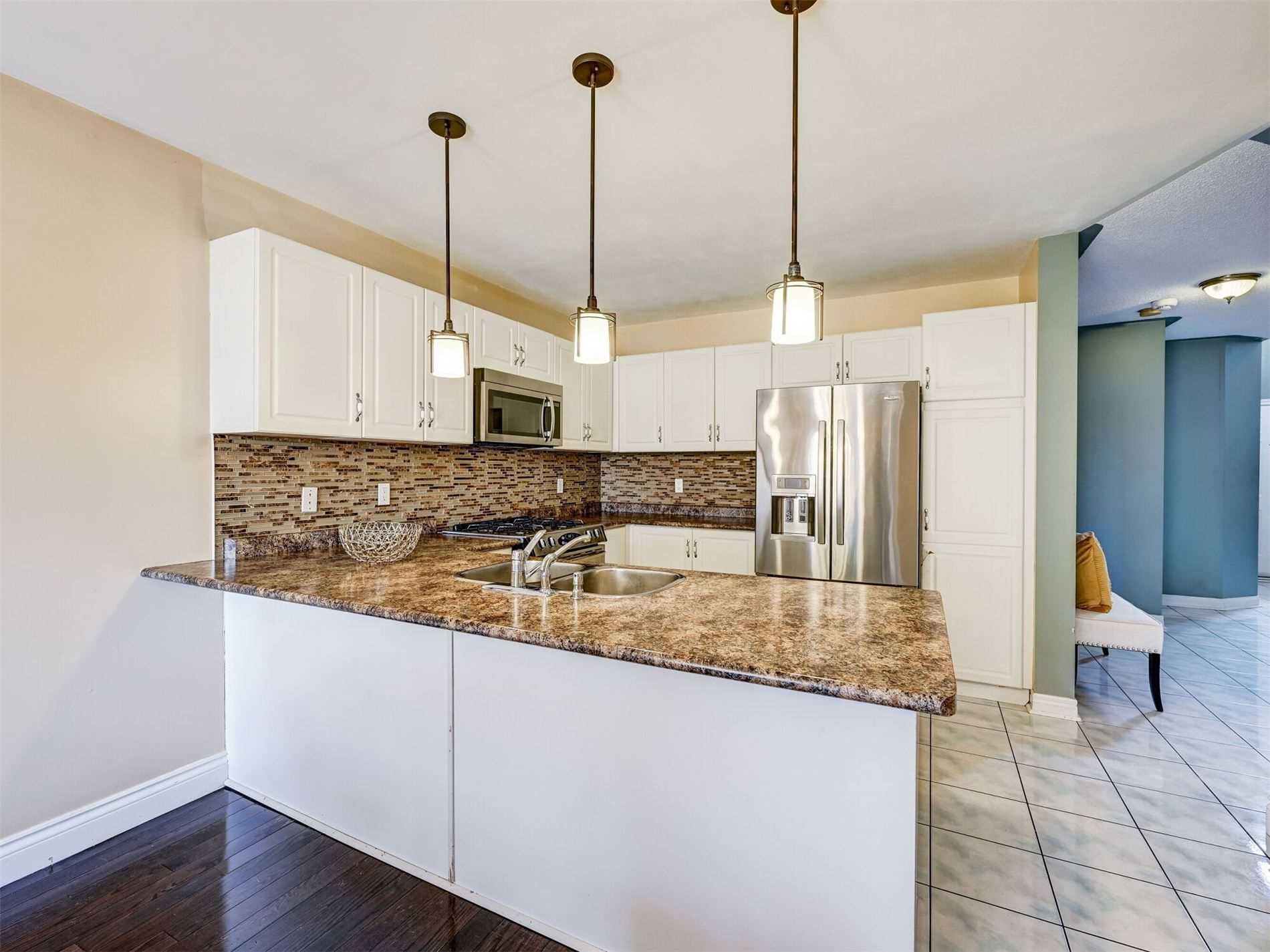 943 Preston Manor Dr