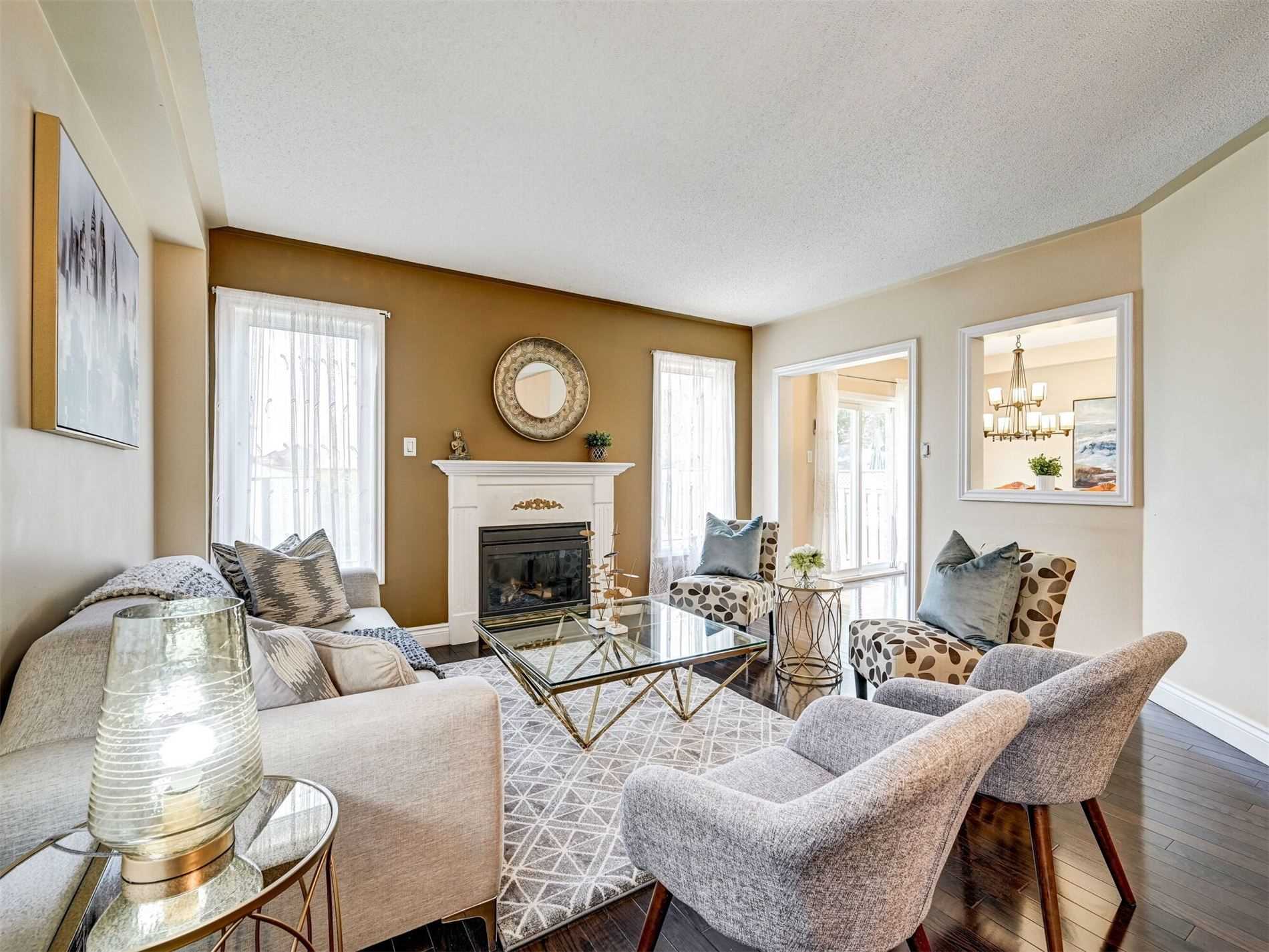 943 Preston Manor Dr
