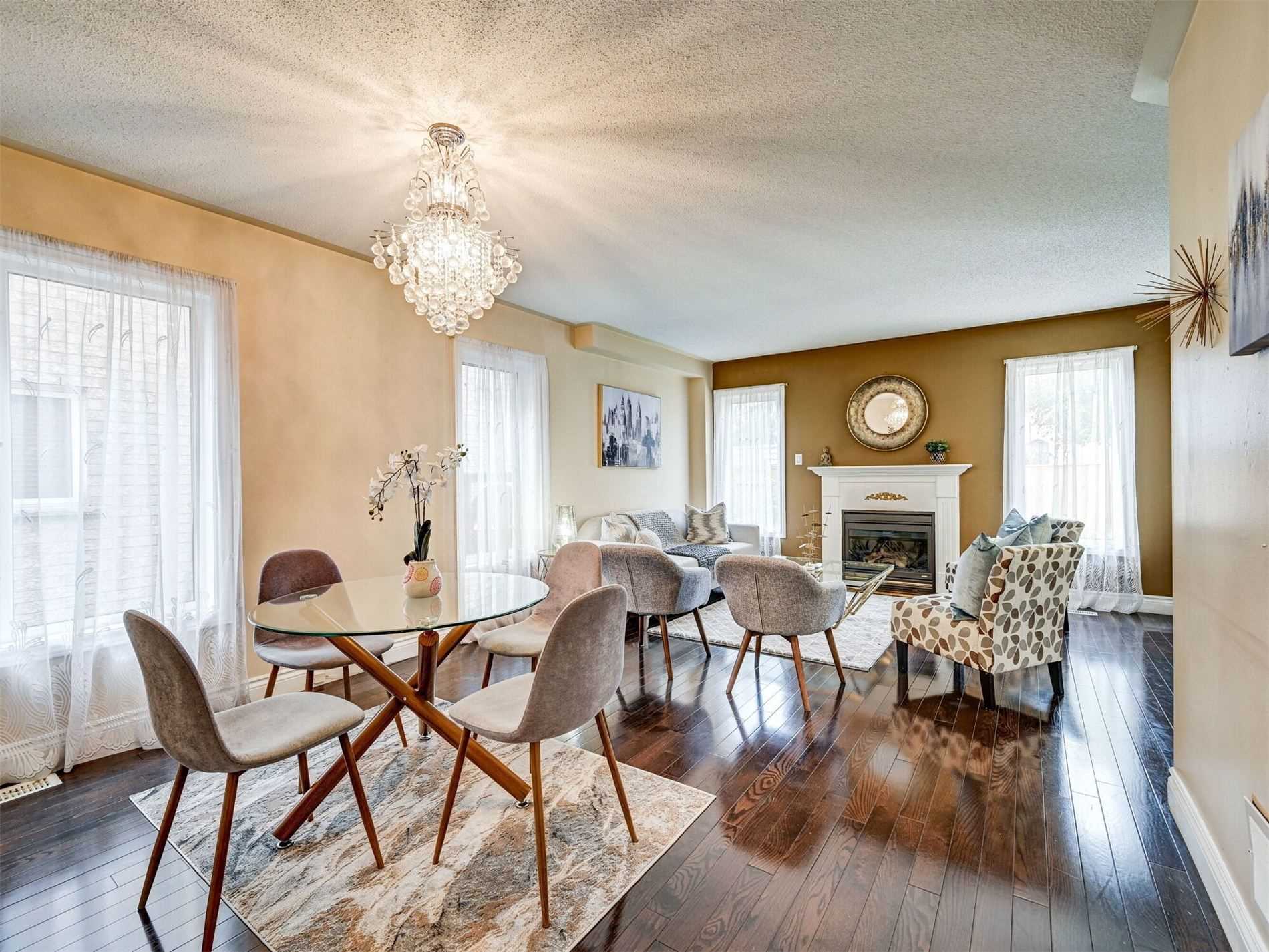 943 Preston Manor Dr