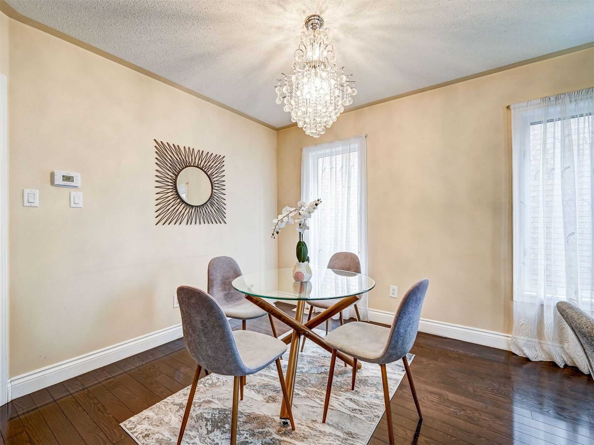 943 Preston Manor Dr