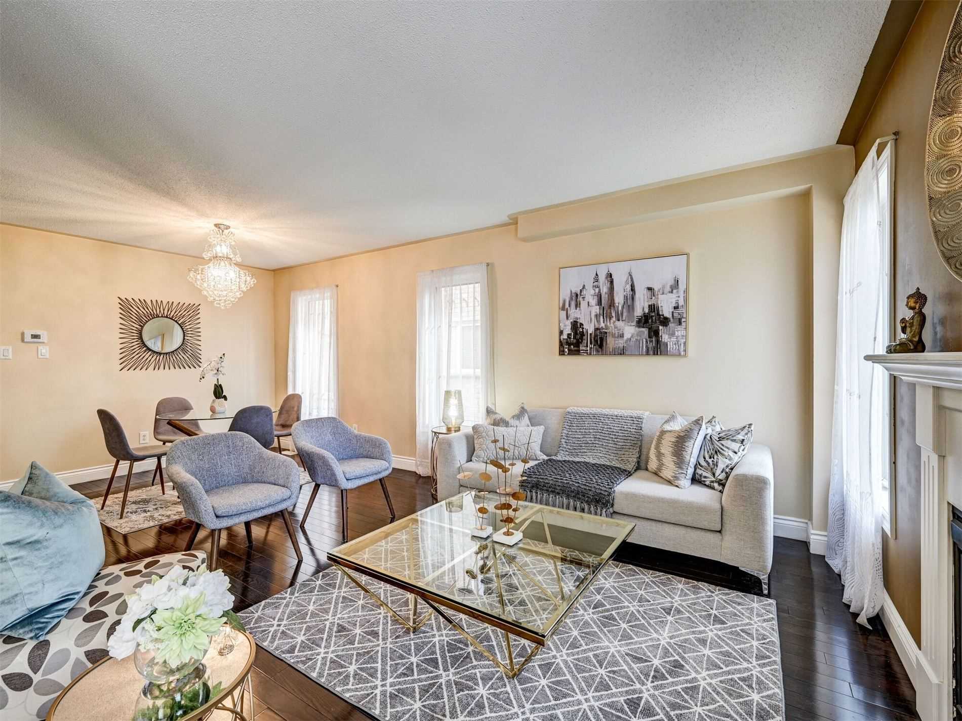 943 Preston Manor Dr