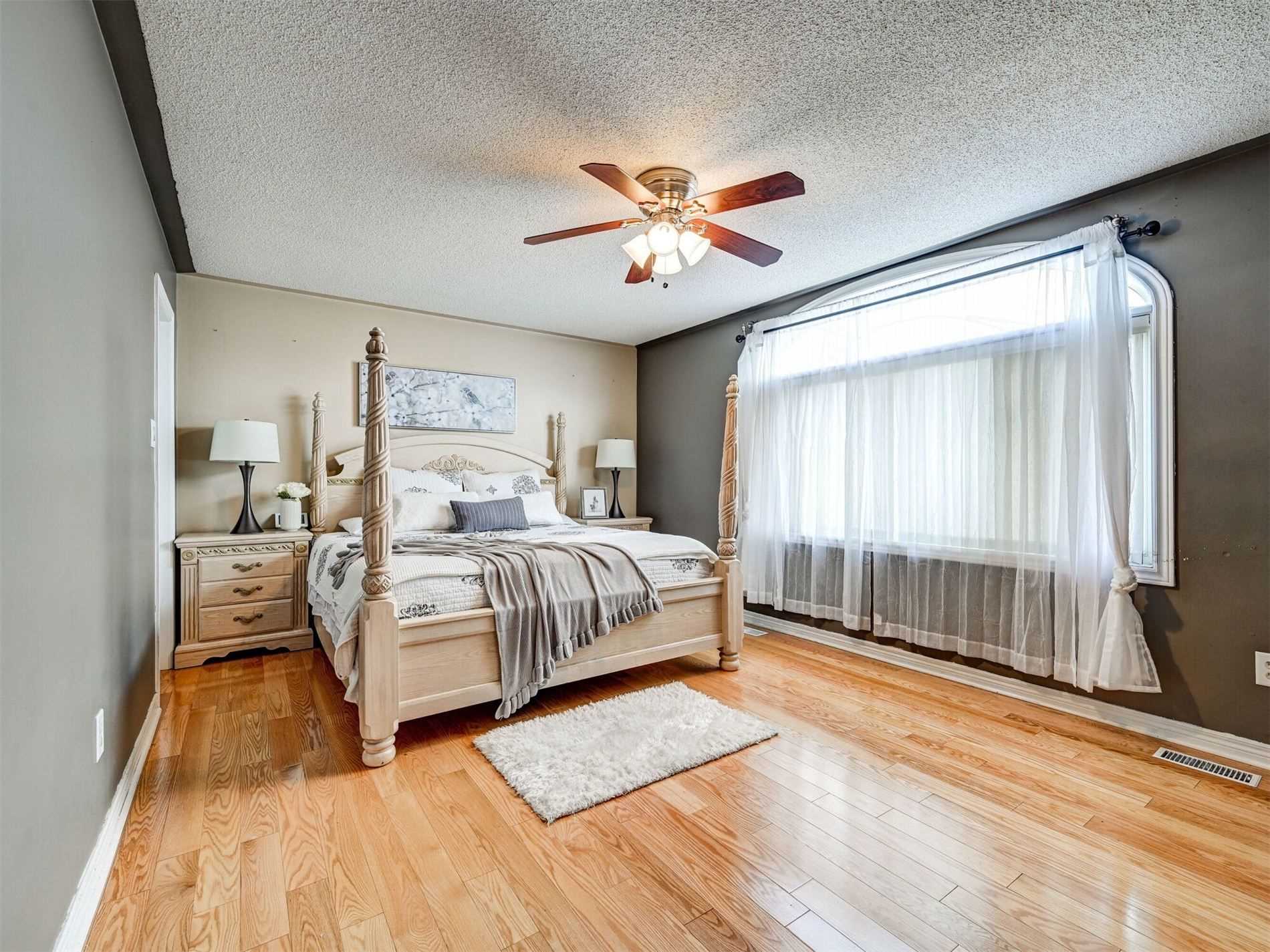 943 Preston Manor Dr