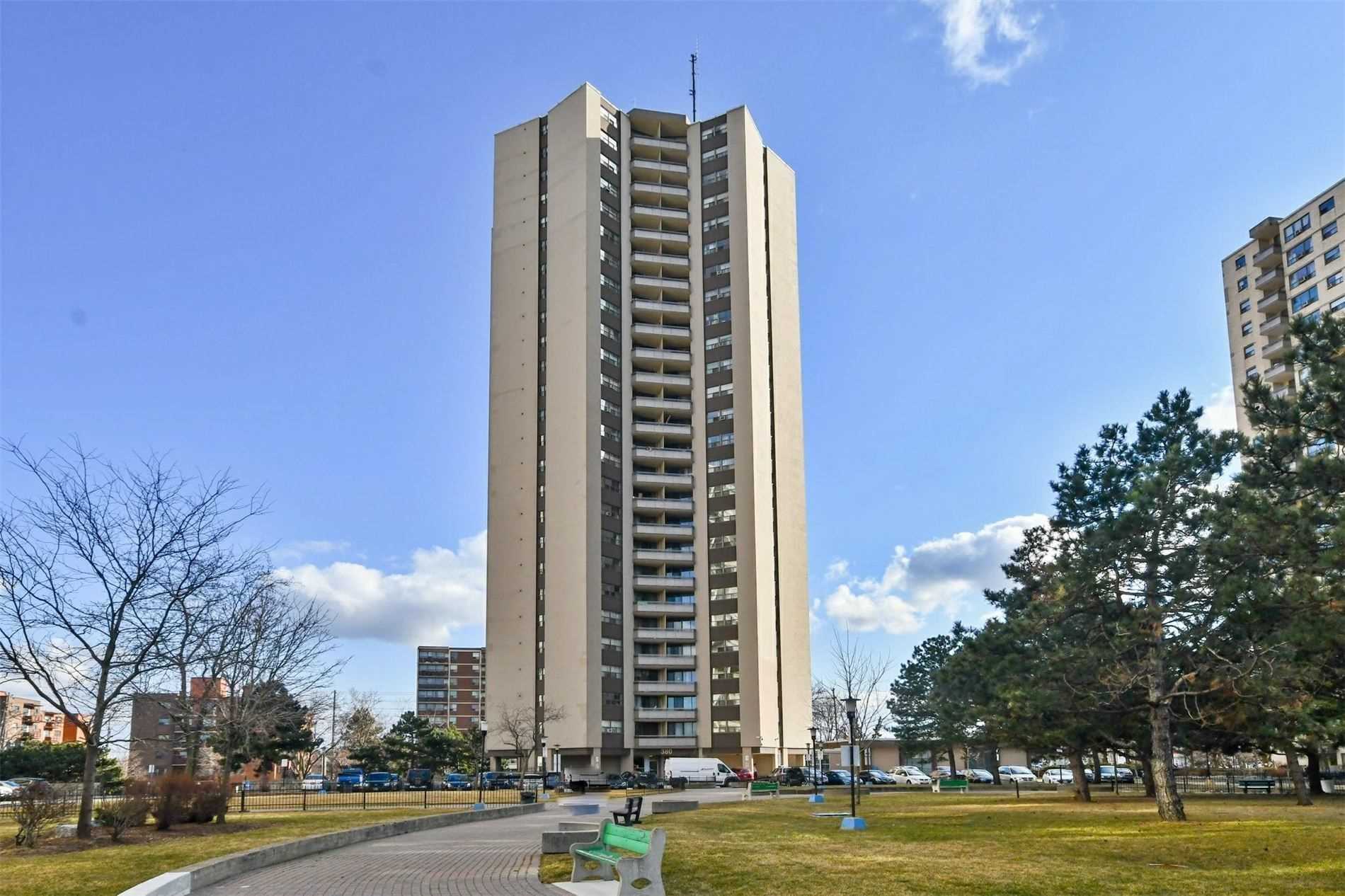 Dixon Rd (MLS® W4914154) See this condo apartment for sale in