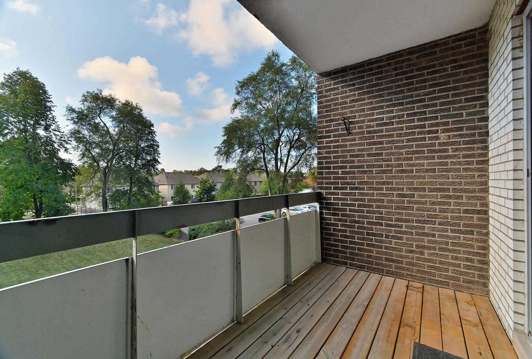 Listing W4920908 - Large Photo # 15