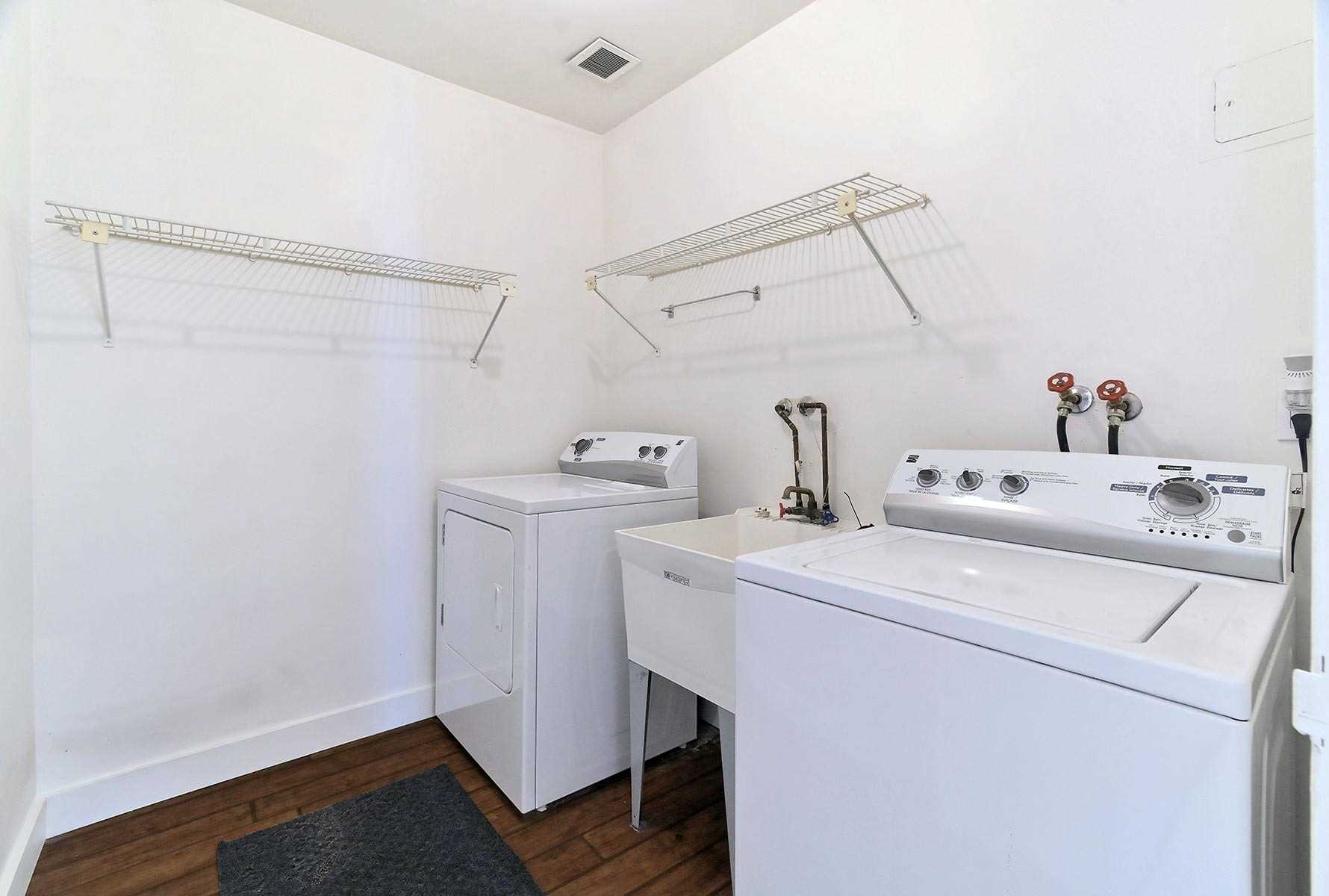 Listing W4920908 - Large Photo # 13