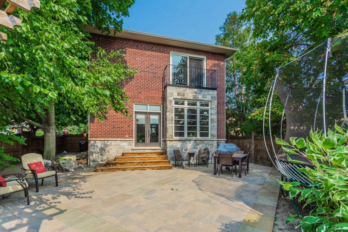 Glen Park Ave (MLS® W4920946) See this detached house for sale in