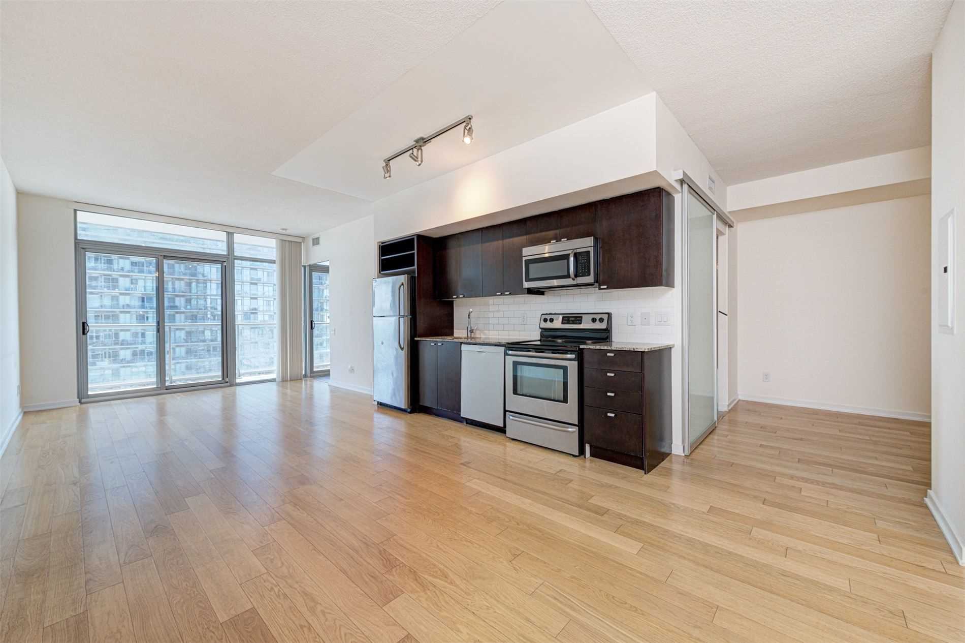 Listing W4921535 - Large Photo # 15