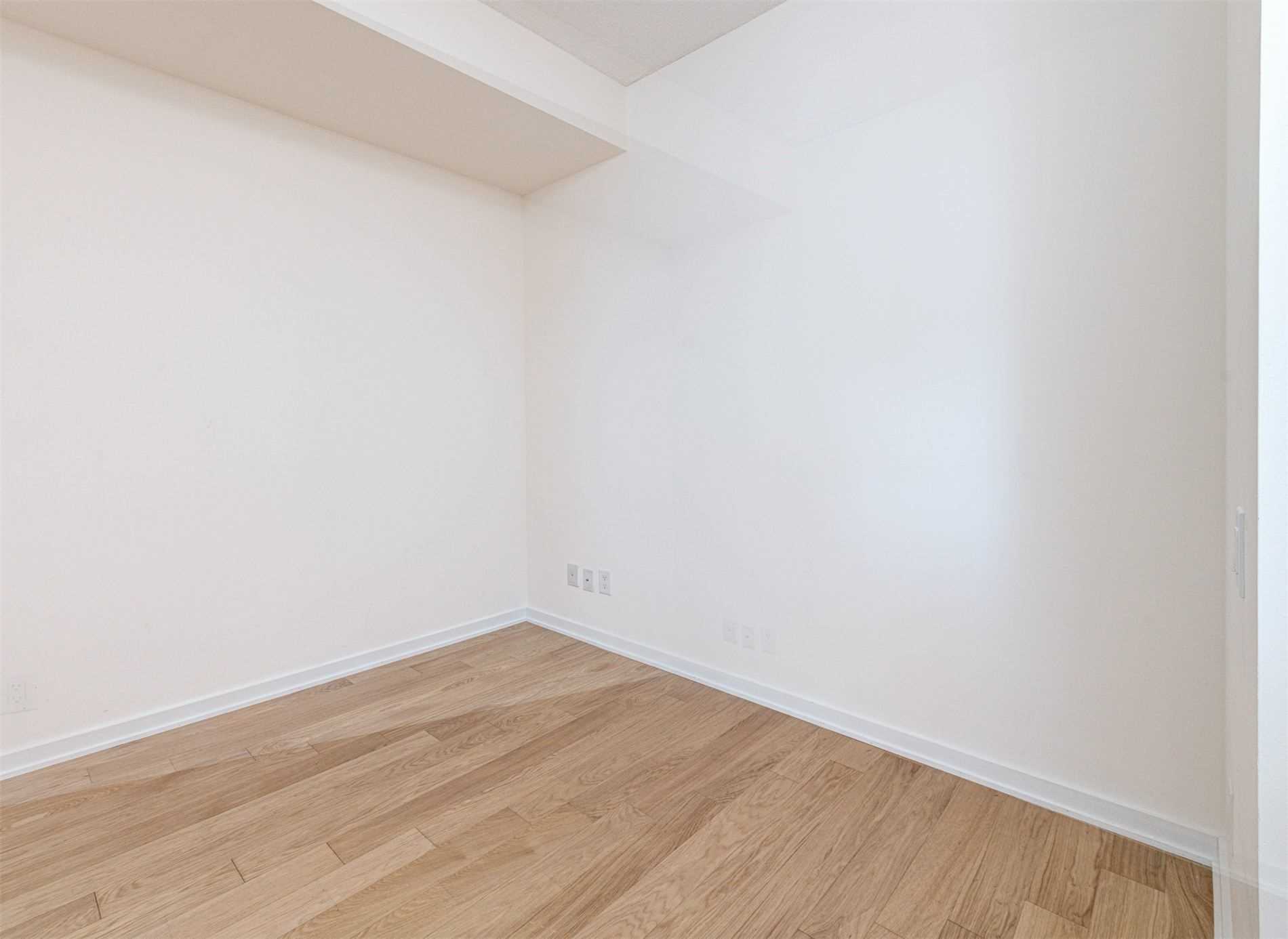 Listing W4921535 - Large Photo # 19