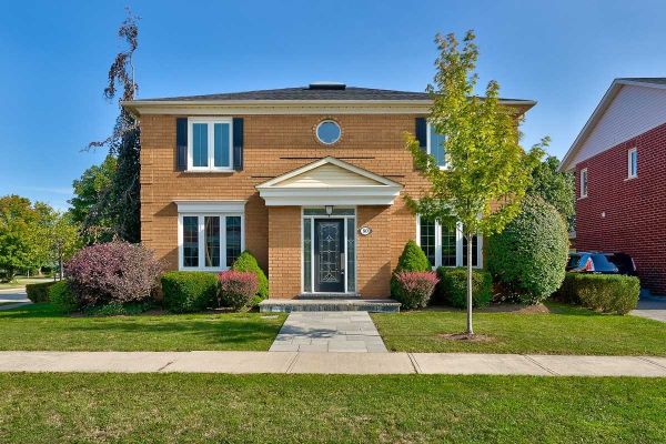 80 Morrison Creek Cres, Oakville