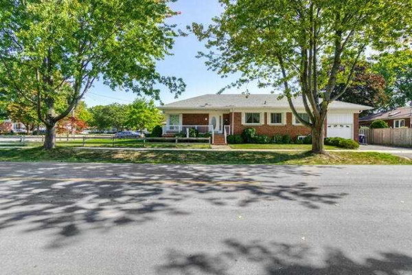 9 Gladfern Rd, Toronto
