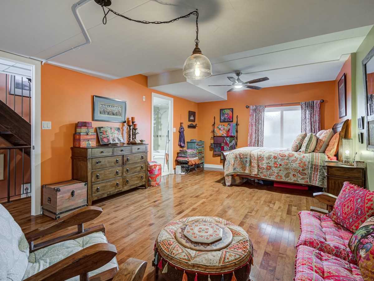 Listing W4927895 - Large Photo # 16